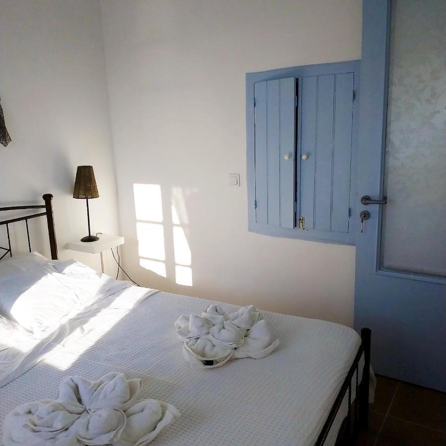 Ariadne,Traditional Apartment In Centre Of Poros Poros Town ภายนอก รูปภาพ