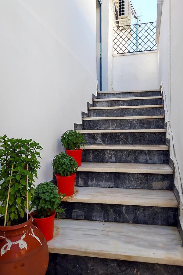 Ariadne,Traditional Apartment In Centre Of Poros Poros Town ภายนอก รูปภาพ