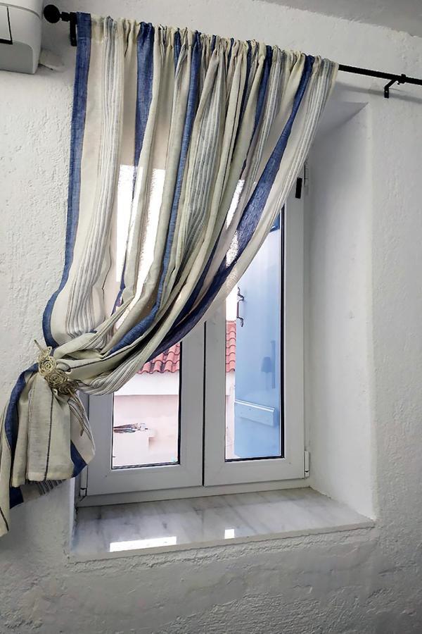 Ariadne,Traditional Apartment In Centre Of Poros Poros Town ภายนอก รูปภาพ